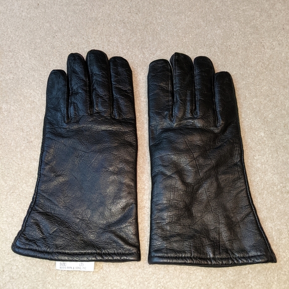 Other - Black leather gloves